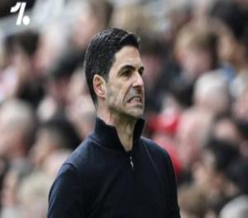 詹?。涸阈牡乃脑?！阿森納為什么總在賽季沖刺出狀況體能不足