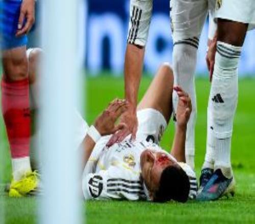 每體：姆巴佩遭肘擊，皇馬強烈要求聽取相關VAR對話錄音