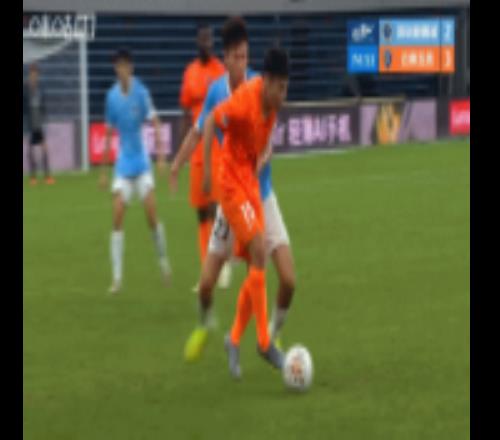 5輪5球登頂射手榜！奧斯卡1v3推射破門完成雙響，玉昆42新鵬城