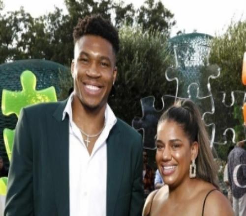 字母：我無(wú)權(quán)決定自己的去留我不當(dāng)家去或留都是我老婆說(shuō)了算