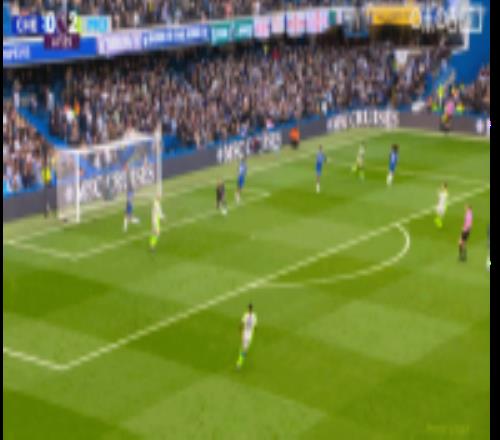 直搗黃龍！多庫(kù)搶斷凱塞多后殺入禁區(qū)破門(mén)，曼城30領(lǐng)先藍(lán)軍