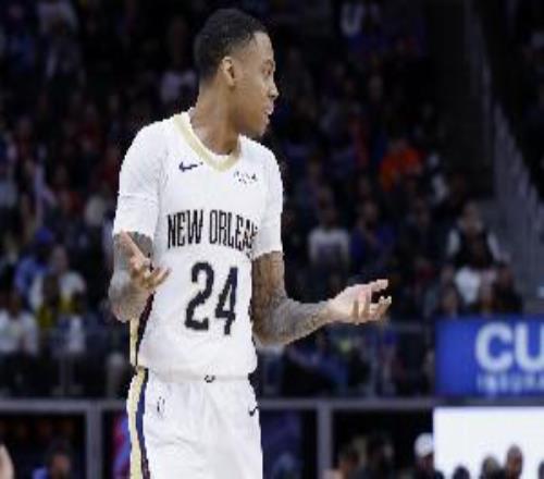 干啥呢伙計霍金斯全場瘋狂打鐵18投僅4中正負值15全場最低