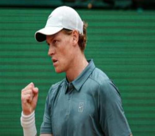 重回世界第一！辛納兩盤擊敗阿爾卡拉斯，奪蒙特卡洛賽冠軍