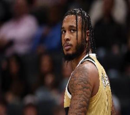 還有轉機嗎惠特摩爾本賽季因血栓賽季報銷場均9.2分2.8板