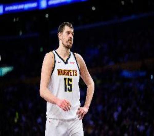 創(chuàng)造歷史！約基奇本賽季場均籃板助攻皆排聯(lián)盟第一NBA歷史首人