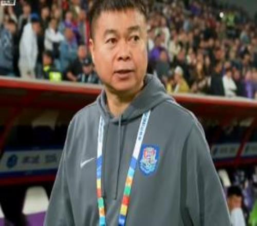 非常苦澀！賽后津門虎小球迷都哭了，鏡頭長時間對準楊帆和于根偉