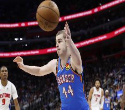 戴格諾特：托皮奇潛力非常高他能很快吃透戰(zhàn)術(shù)球商最讓人驚喜