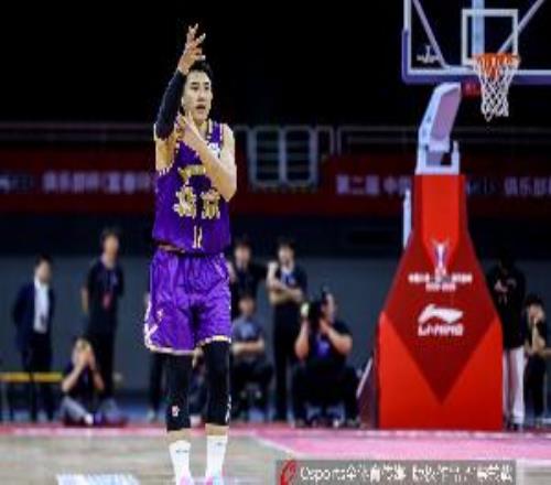 奇兵！金鑫末節(jié)連砍10分助隊(duì)逆轉(zhuǎn)替補(bǔ)14分鐘貢獻(xiàn)13分&正負(fù)值+19