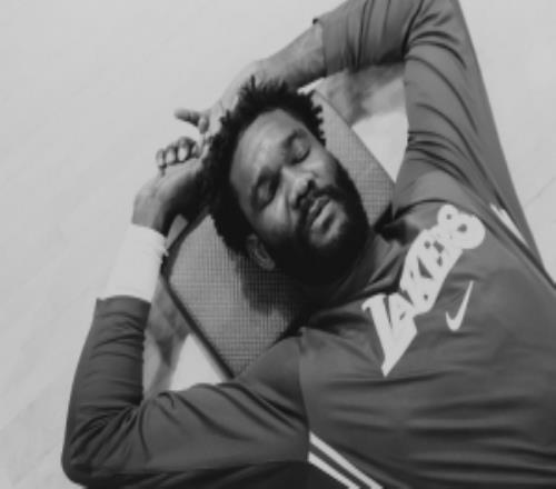 艾頓曬照回顧常規(guī)賽：感謝不離不棄工作尚未完成！