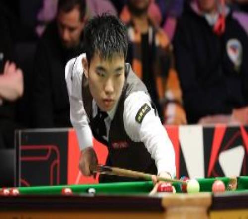 范爭一104吉米羅伯遜，晉級斯諾克世錦賽資格賽審判輪