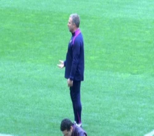 西媒：弗里克對馬競球場草皮質(zhì)量不滿意，與歐足聯(lián)官員溝通