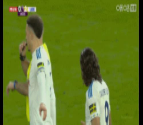 利桑德羅被罰下！基恩：規(guī)則必須接受卡拉格：這不是一張紅牌