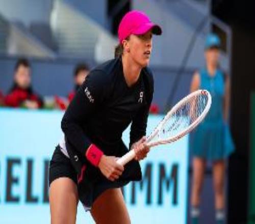 斯瓦泰克：能和納達(dá)爾一起訓(xùn)練非常榮幸，和新教練還在互相熟悉