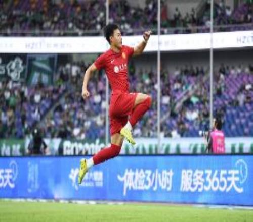 杜月徵：放棄更高待遇選擇銅梁龍范總?cè)ノ靼嘌罆r(shí)特意找我聊過(guò)