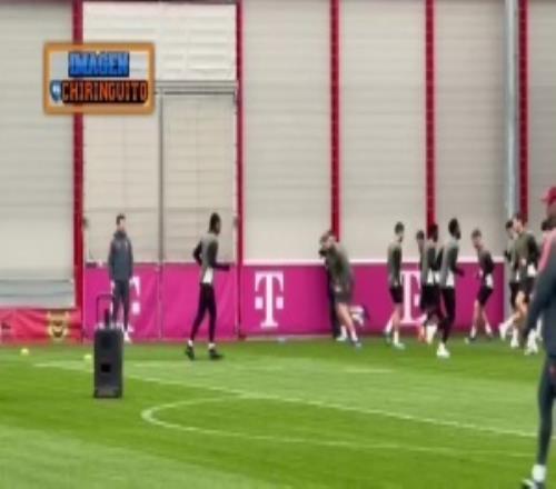 六臺：拜仁備戰(zhàn)皇馬訓(xùn)練氣氛良好，球員熱身時還有音響播放音樂