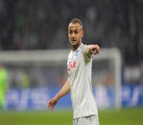 都體：尤文計(jì)劃簽下那不勒斯中場(chǎng)洛博特卡，同時(shí)想簽格雷茨卡