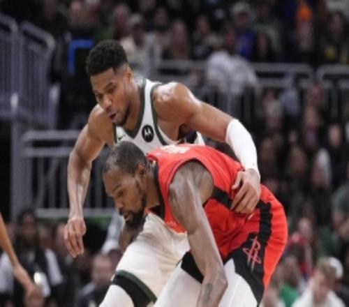 香波特：字母去勇士很合適他像KD一樣關(guān)鍵時(shí)刻需要?jiǎng)e人幫他決策