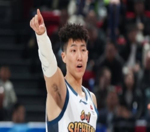 打得可以！李瑋顥11中6拿到17分6籃板1助攻2蓋帽