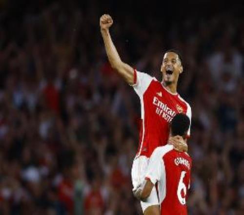 加布：小時(shí)候踢前鋒進(jìn)了很多球薩利巴是我兄弟我們相互理解