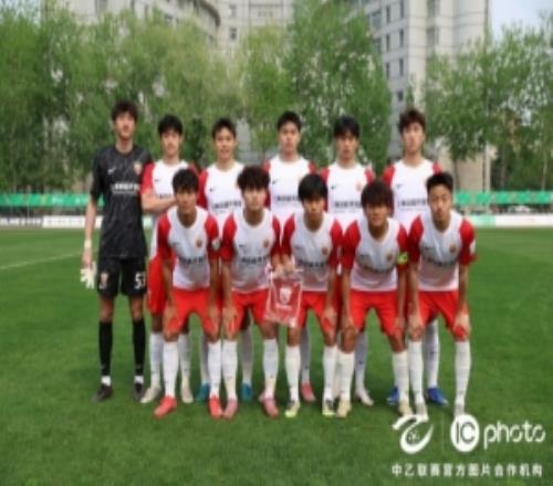 中乙聯(lián)賽第四輪：上海海港富盛經(jīng)開隊20戰(zhàn)勝北京理工隊