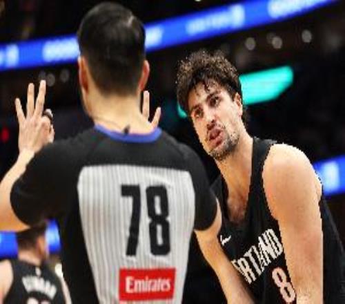 如何防阿夫迪亞文班全明星采訪：他得到很多罰球防守不要犯規(guī)