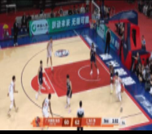 活力十足！張鎮(zhèn)麟沖擊內(nèi)線連續(xù)暴扣得手幫助球隊占據(jù)主動