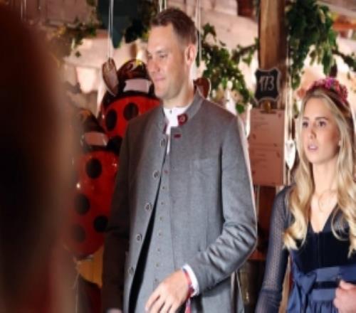 恭喜！德媒：诺伊尔和25岁的妻子将迎来第二个孩子