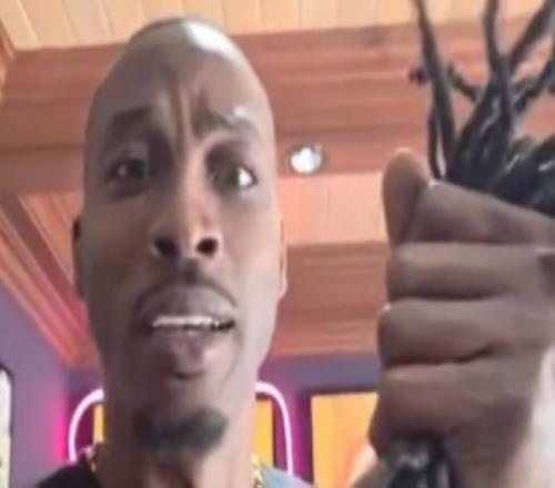 夢(mèng)回魔術(shù)！霍華德剃掉了這幾年的臟辮改回了當(dāng)年的寸頭