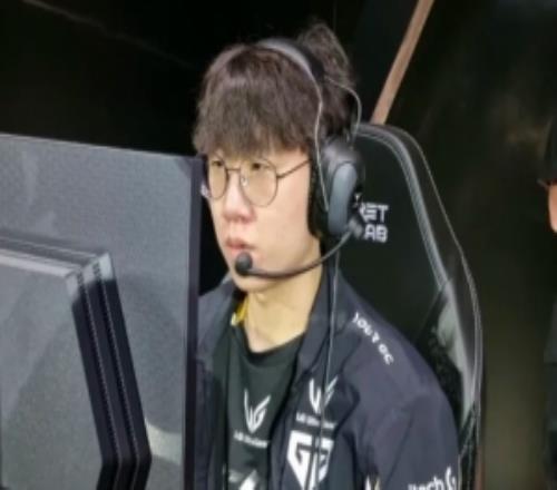 韩媒：兵务厅表示公益兵服役期间禁止兼任选手的规定与Ruler无关