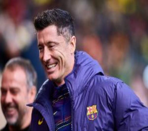 傳記作者：萊萬(wàn)首選不再是留在巴薩，他和弗里克漸行漸遠(yuǎn)