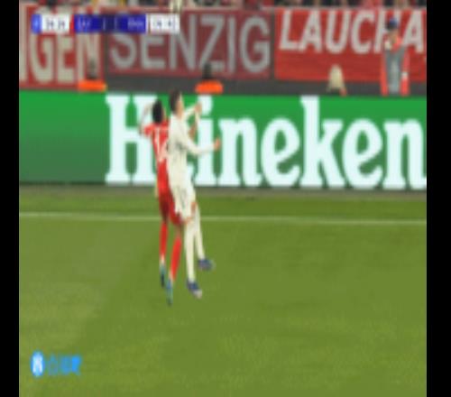 這都沒(méi)進(jìn)！阿諾德妙傳，姆巴佩近距離的側(cè)身凌空施射被諾伊爾擋出