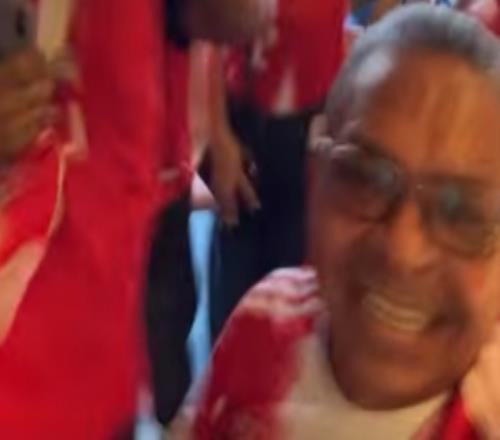 家人的驕傲！迪亞斯父親社媒曬慶祝兒子進(jìn)球視頻