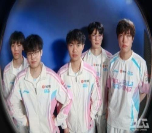 扣細(xì)節(jié)！BLG粉絲開(kāi)噴戰(zhàn)隊(duì)運(yùn)營(yíng)：Xun不算團(tuán)隊(duì)一員SM俱樂(lè)部搞分裂
