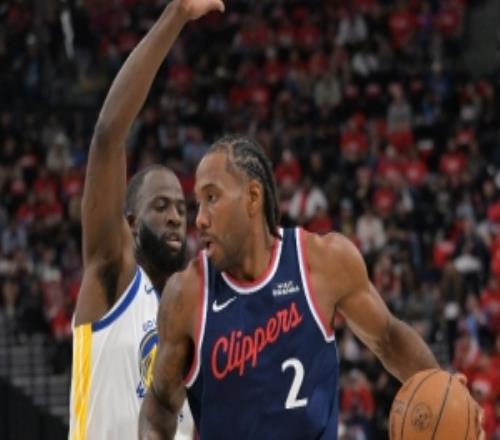 記者：追夢在常規(guī)賽像個醉鬼今天史上最強(qiáng)防守人之一的功力盡顯