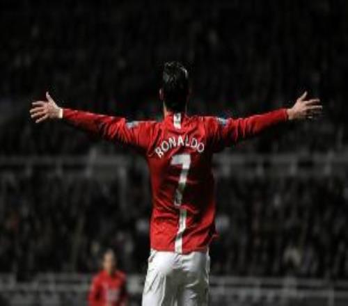 希勒：C羅絕對穩(wěn)居歷史頂端萊因克爾：他是英超歷史上最強(qiáng)的球員