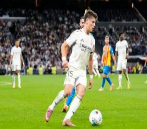 再戰(zhàn)拜仁能否首發(fā)居萊爾本賽季歐冠創(chuàng)造34次機(jī)會(huì)是同期最多