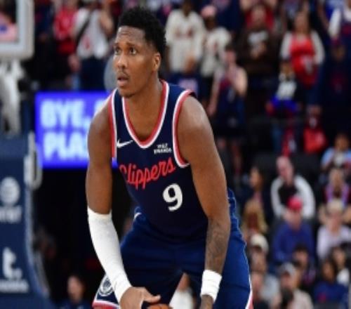 拼盡全力！馬瑟林11投7中&三分6中5得23分3板2助3斷得分全隊(duì)最高