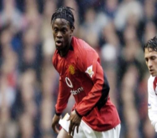 薩哈：利馬染紅簡(jiǎn)直是笑話，有了VAR裁判判罰尺度依然前后不一