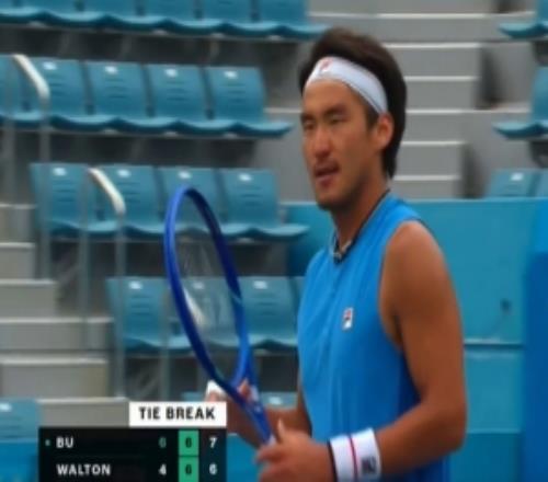 布云朝克特直落兩盤擊敗2號種子沃爾頓，晉級ATP釜山挑戰(zhàn)賽四強(qiáng)