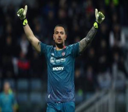 全市场：热刺对维卡里奥要价不低于2500万欧，国米考虑卡普里莱