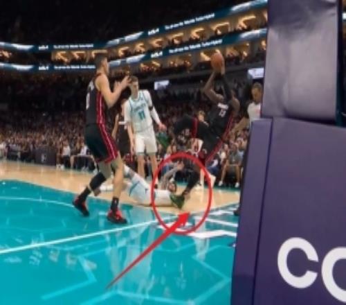 斯波：已對(duì)三球動(dòng)作發(fā)表了必要看法但他不臟&也無需再處罰他了