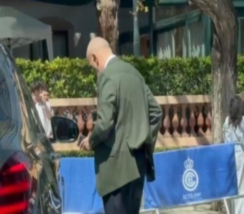 聊點(diǎn)啥每體：西甲主席特巴斯今日與巴薩高層共進(jìn)午餐