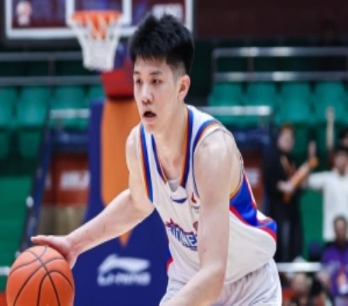 宝岛猛将！林庭谦首节4投3中&三分2中2砍下8分1助正负值+6