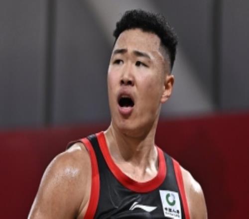 克里斯托弗：賀希寧很棒光看他就覺得他很強(qiáng)壯他的比賽打得很好