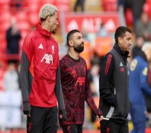 還得買利物浦去年狂撒4.8億埃基蒂克重傷薩拉赫離隊(duì)鋒線又缺人