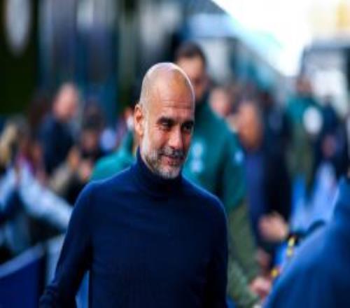 曼晚：曼城關(guān)注藥廠馬扎但有其他優(yōu)先事項(xiàng)巡回賽球員會(huì)陸續(xù)加入