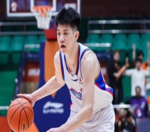 打得還行！林庭謙15中7拿到19分1板4助1斷