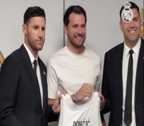 重回故地！東契奇今日回皇馬觀戰(zhàn)歐冠手持個(gè)人7號(hào)球衣與德約合影