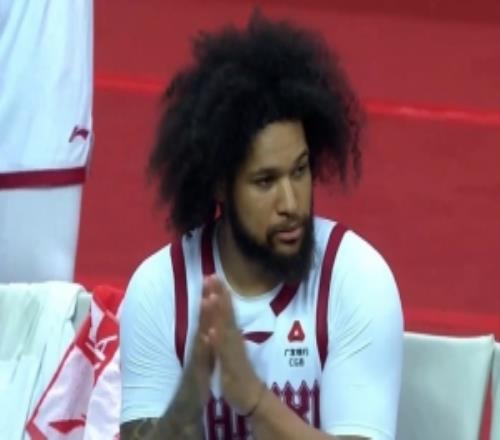 有點驚艷！戴申尼克斯首秀內(nèi)外進(jìn)攻亮眼替補(bǔ)18分鐘砍20分3助