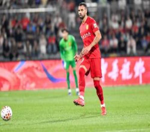 全場(chǎng)比賽盧康傳球102次，創(chuàng)銅梁龍球員單場(chǎng)中超聯(lián)賽傳球數(shù)新高